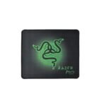 black and green 21 x 25 x 0.15 cm mousepad